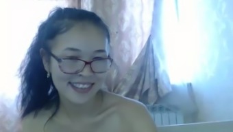 Cute hairy Korean chick dancing around naked on webcam