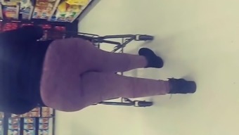 BBW phat booty candid (Nutbooty)