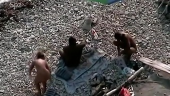 Mature Couple Fucks At Nudist Beach Voyeur Spycam