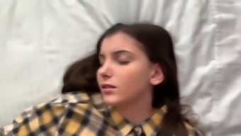 Teen babe totally passed out is hard fucked after party