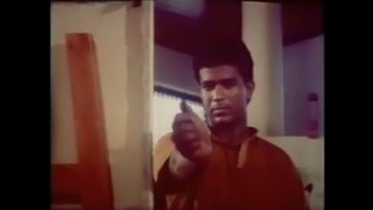 Thisaravi - Sinhala Old Film from Sri Lanka