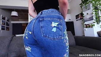 Seductive room-mate Lana Rhoades drops her jeans to be fucked hard
