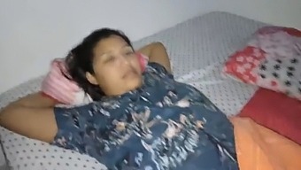 Everyone was out of the house and I went into my stepsister's room and I surprised her recording she liked it and we ended up fucking Colombian whore in the United States pikaa6 and gluspet