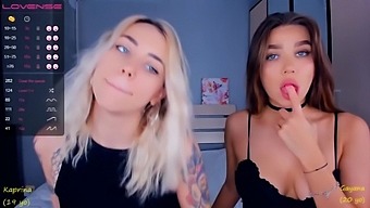 Blonde And Brunette Lesbians Toying Cunt
