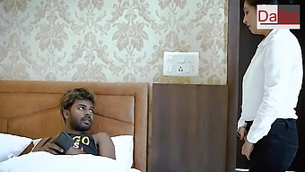 Indian hotel desk worker gets a mouthful of cum after being fucked by Gust