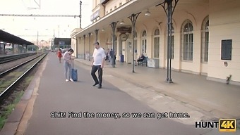 Czech MILF gets fucked by stranger in public