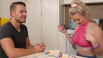Kitchen Fucking with a Longhaired Babe with a Taste for Finger Fuck