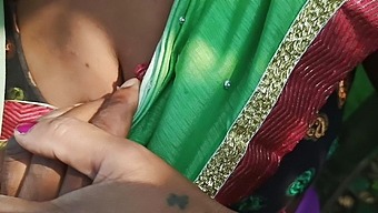 Indian housewife gets her pussy pounded by a friend in HD