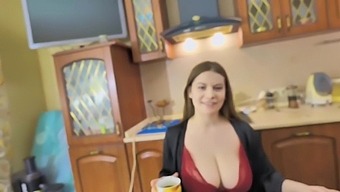 HD video of my girlfriend's big breasts
